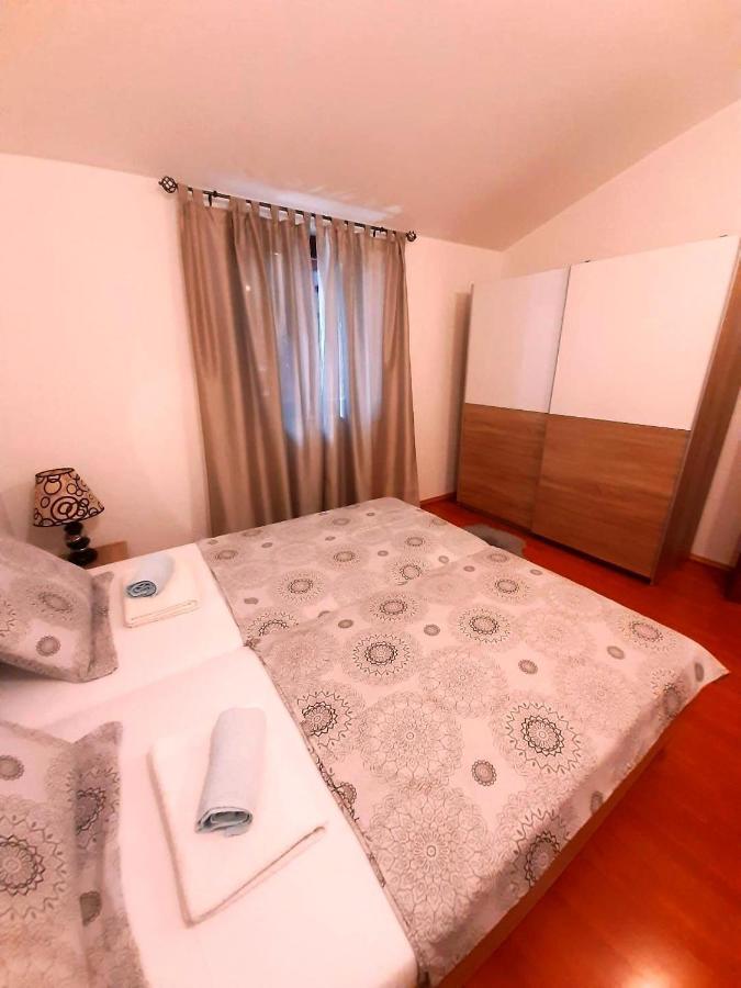 Apartment Damiani Umag Bagian luar foto
