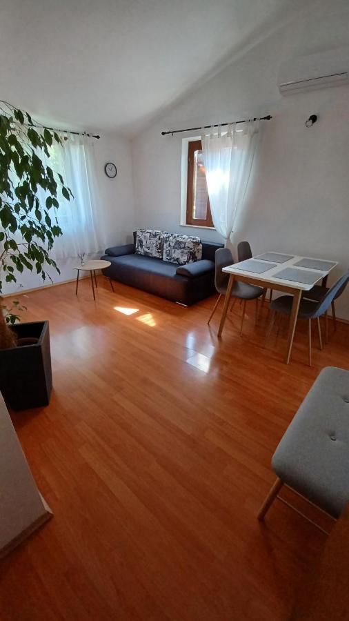 Apartment Damiani Umag Bagian luar foto